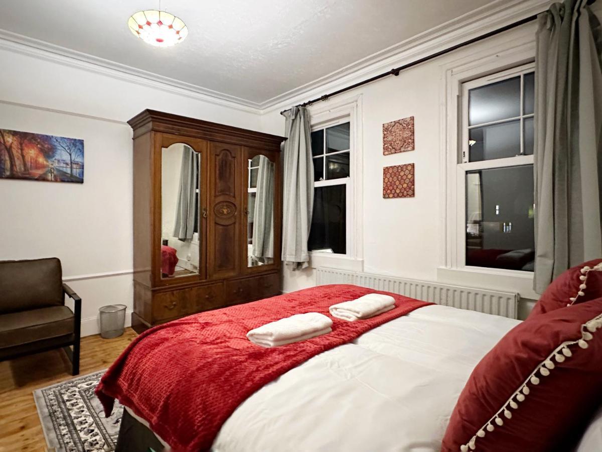 Hannah Place Near Finsbury Park - 4 Double Beds, Ideal For Families, Max 8 People Londyn Zewnętrze zdjęcie