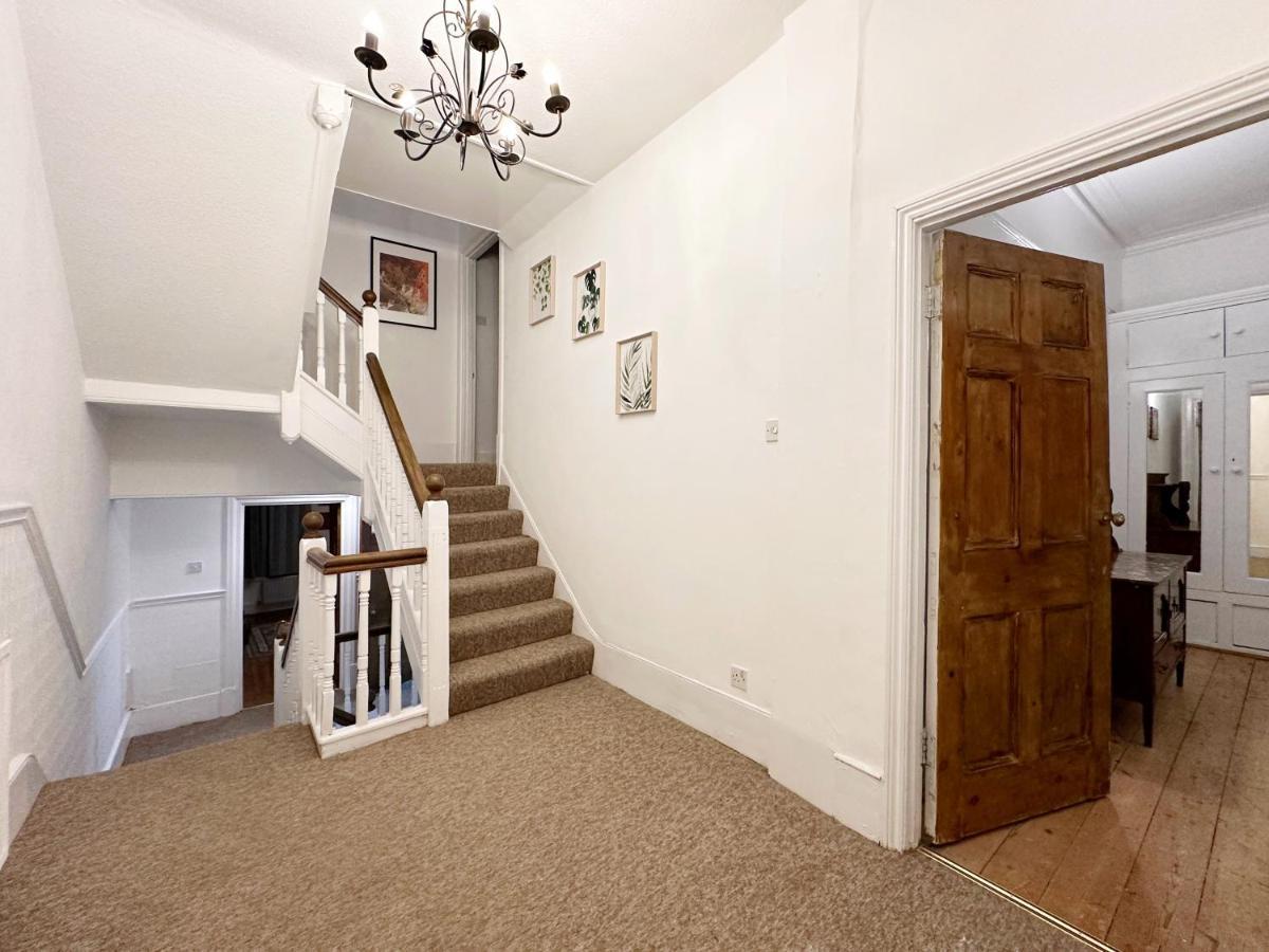Hannah Place Near Finsbury Park - 4 Double Beds, Ideal For Families, Max 8 People Londyn Zewnętrze zdjęcie