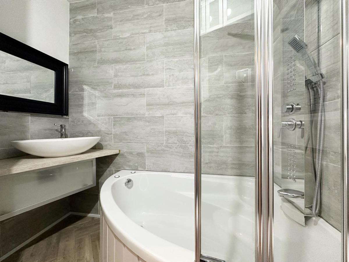 Hannah Place Near Finsbury Park - 4 Double Beds, Ideal For Families, Max 8 People Londyn Zewnętrze zdjęcie