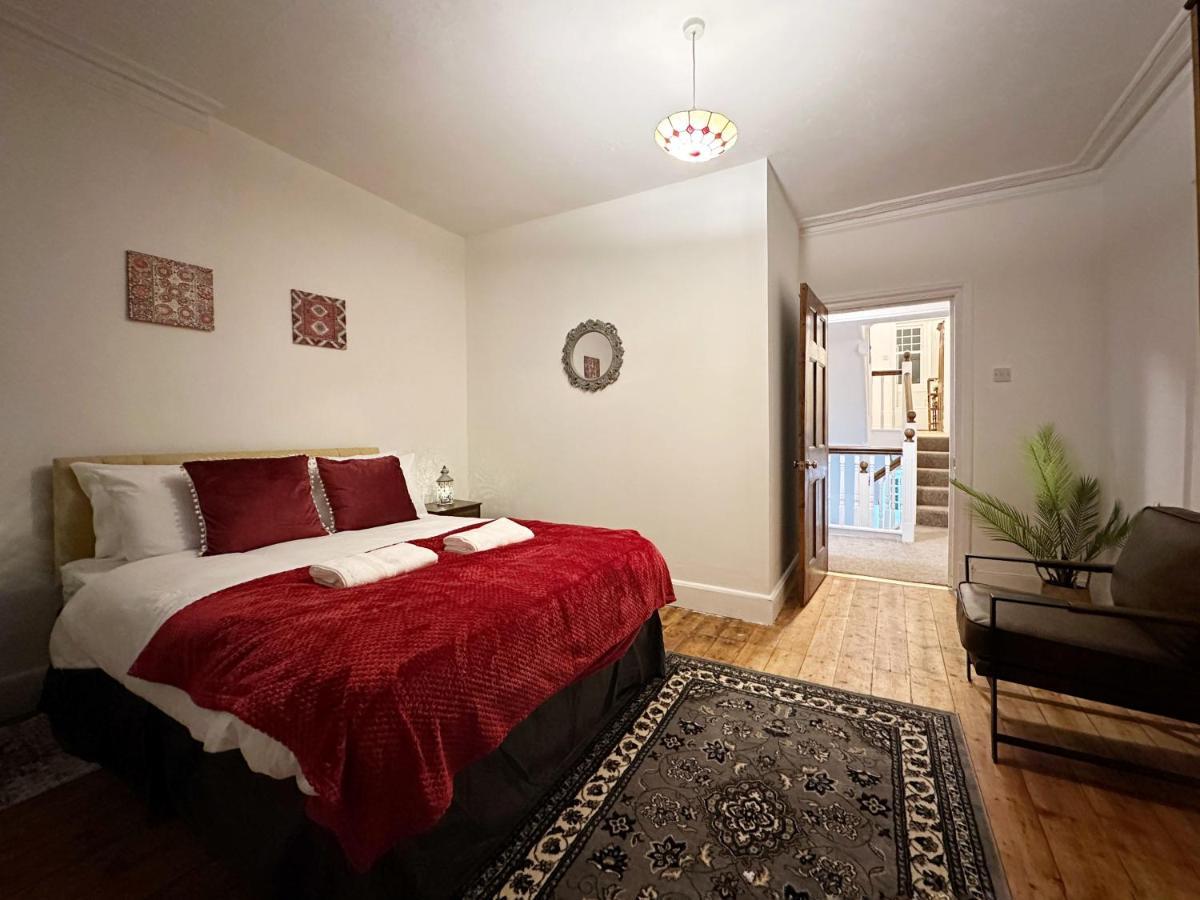 Hannah Place Near Finsbury Park - 4 Double Beds, Ideal For Families, Max 8 People Londyn Zewnętrze zdjęcie